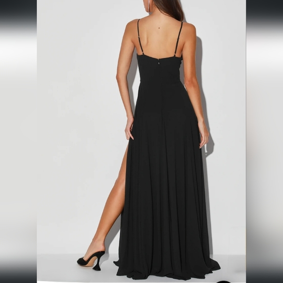 New, Cause for Commotion Black Pleated Bustier Maxi Dress🤍 - Picture 4 of 5